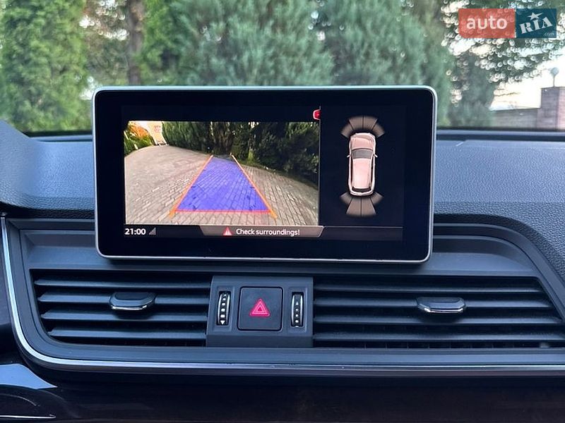 Внедорожник / Кроссовер Audi Q5 2018 в Самборе