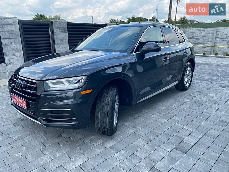 Внедорожник / Кроссовер Audi Q5 2018 в Львове
