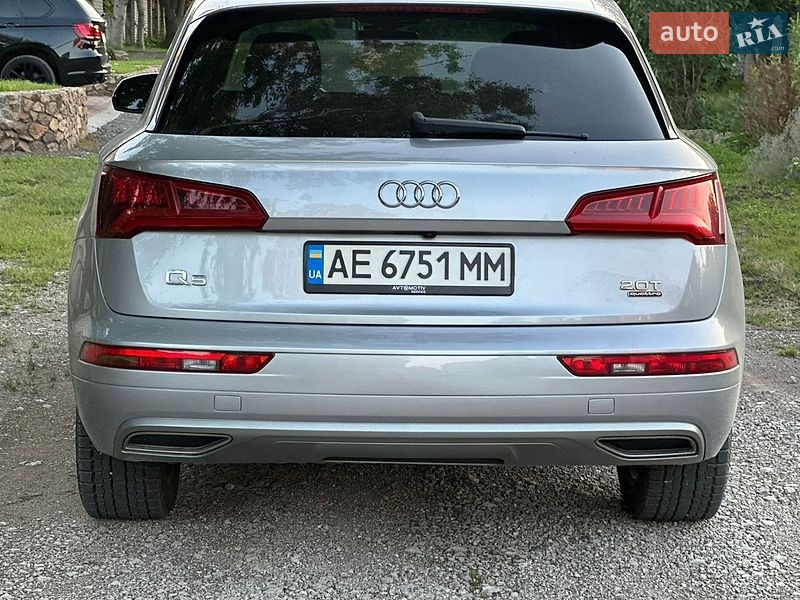 Позашляховик / Кросовер Audi Q5 2018 в Дніпрі