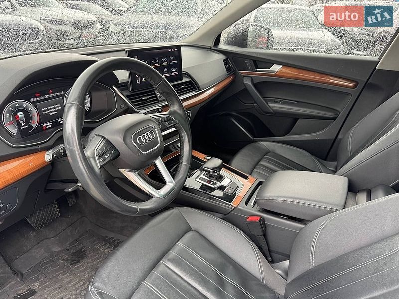 Позашляховик / Кросовер Audi Q5 2020 в Львові