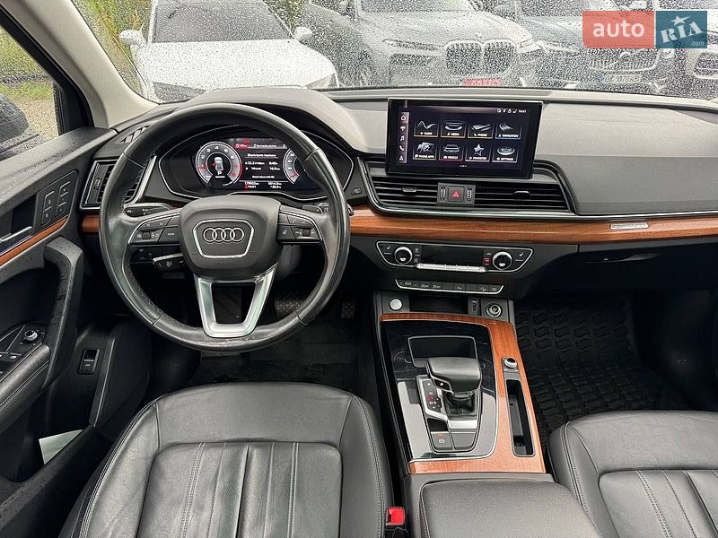 Позашляховик / Кросовер Audi Q5 2020 в Львові