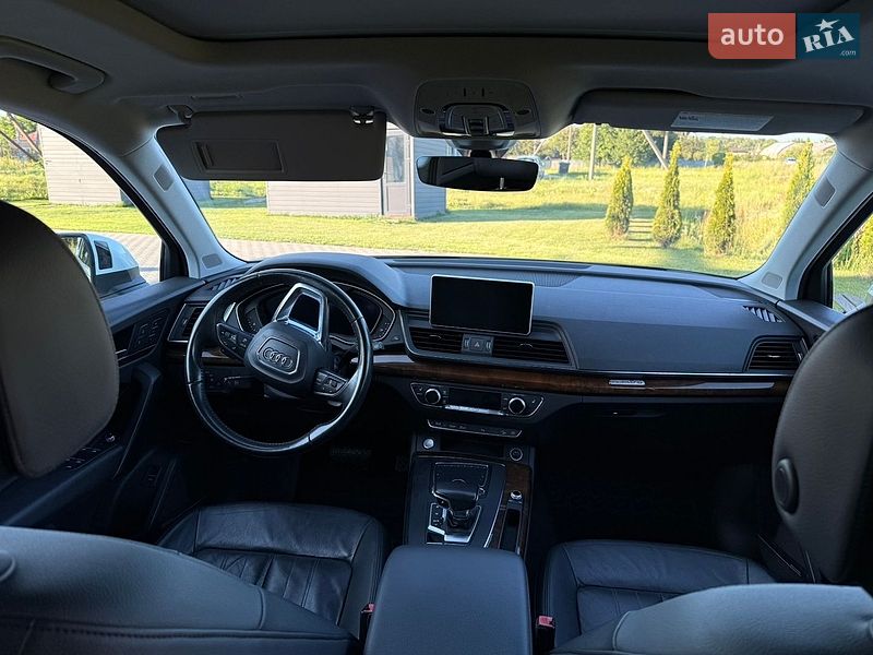 Позашляховик / Кросовер Audi Q5 2017 в Львові фото 12 Позашляховик / Кросовер Audi Q5 2017 в Львові