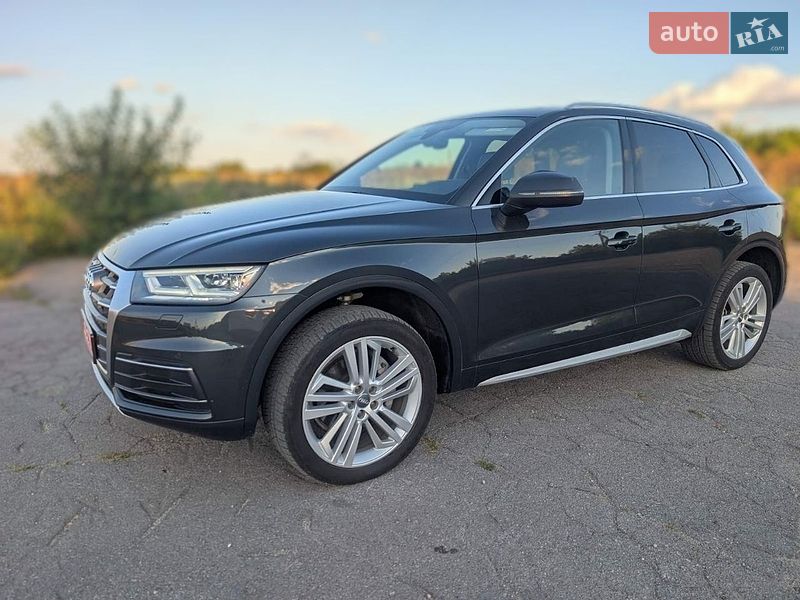 Позашляховик / Кросовер Audi Q5 2017 в Запоріжжі