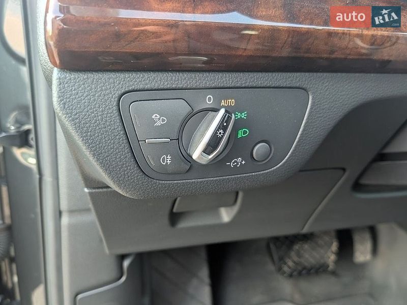 Позашляховик / Кросовер Audi Q5 2017 в Запоріжжі