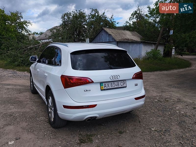 Внедорожник / Кроссовер Audi Q5 2012 в Харькове