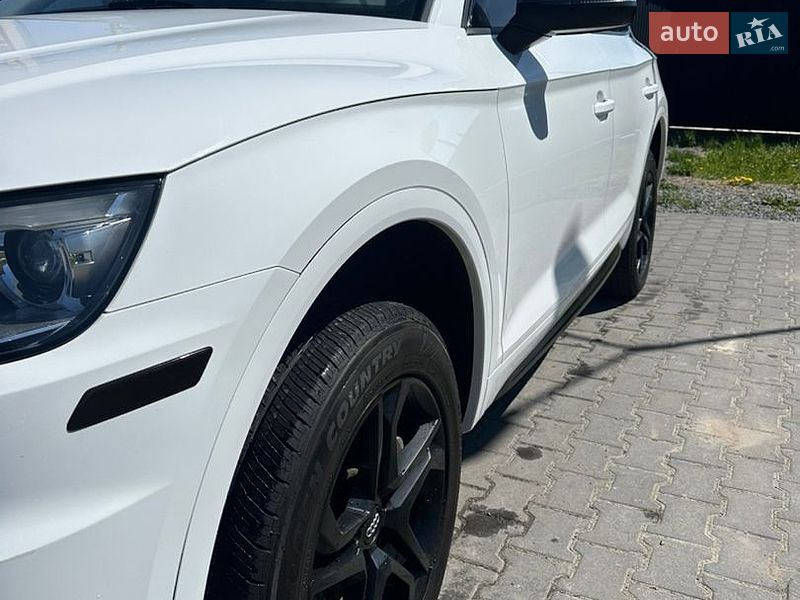 Позашляховик / Кросовер Audi Q5 2018 в Львові фото 2 Позашляховик / Кросовер Audi Q5 2018 в Львові
