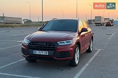 Внедорожник / Кроссовер Audi Q5 2017 в Николаеве