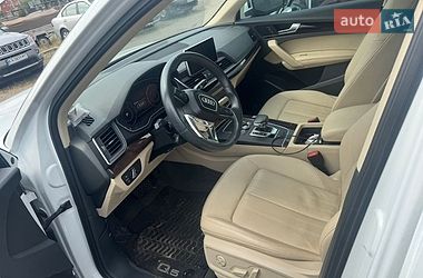 Позашляховик / Кросовер Audi Q5 2019 в Києві