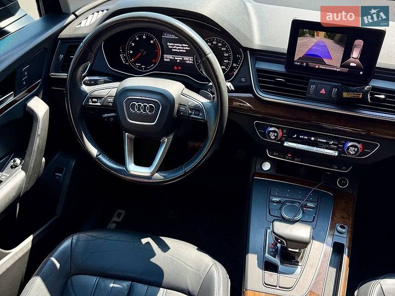 Позашляховик / Кросовер Audi Q5 2018 в Полтаві