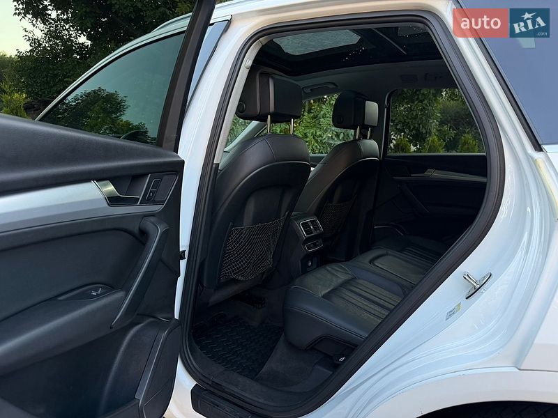 Позашляховик / Кросовер Audi Q5 2017 в Чернівцях фото 13 Позашляховик / Кросовер Audi Q5 2017 в Чернівцях