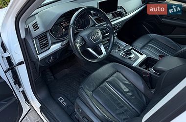 Позашляховик / Кросовер Audi Q5 2017 в Чернівцях фото 11 Позашляховик / Кросовер Audi Q5 2017 в Чернівцях