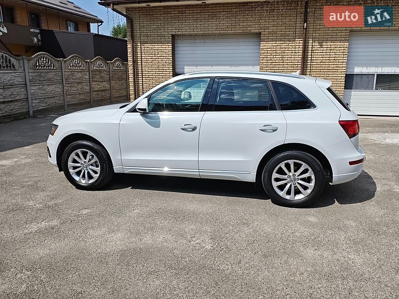 Внедорожник / Кроссовер Audi Q5 2015 в Киеве