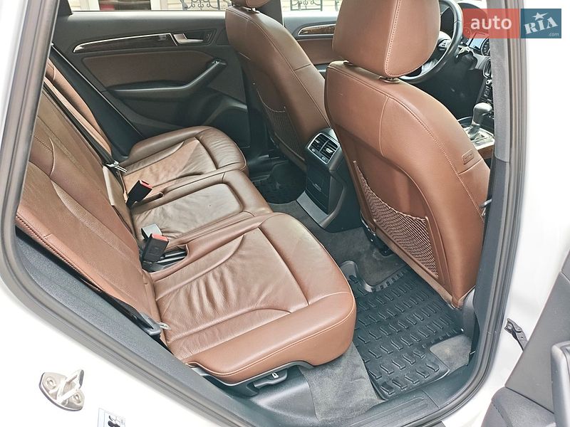 Внедорожник / Кроссовер Audi Q5 2015 в Киеве