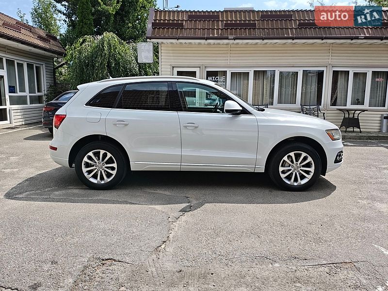 Внедорожник / Кроссовер Audi Q5 2015 в Киеве