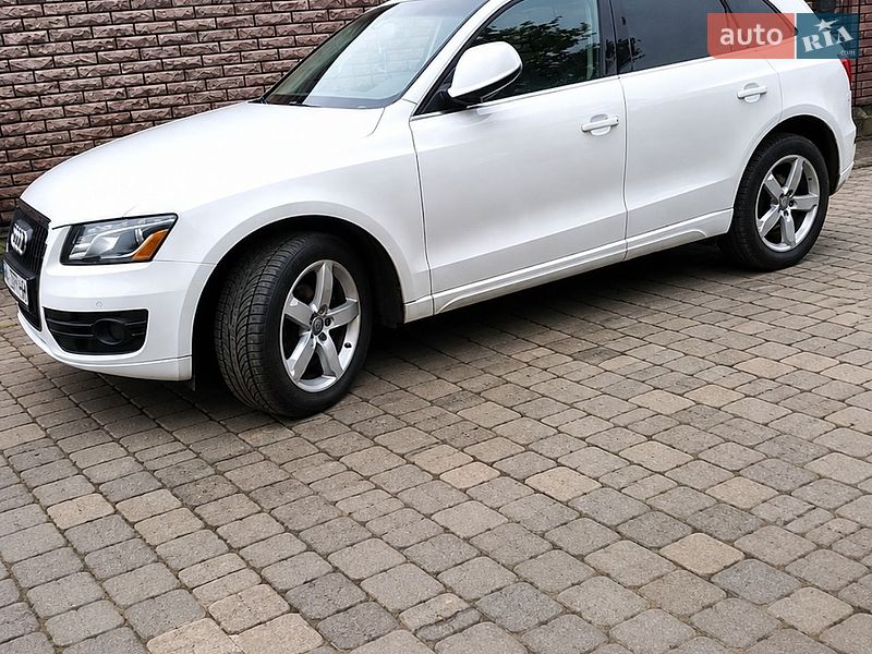Внедорожник / Кроссовер Audi Q5 2011 в Самборе