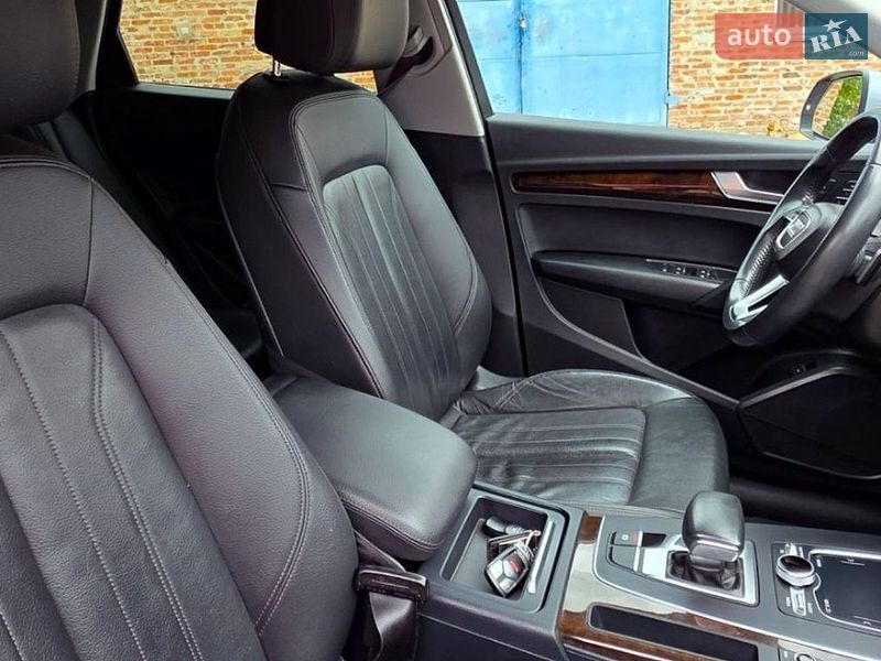 Позашляховик / Кросовер Audi Q5 2018 в Балаклії
