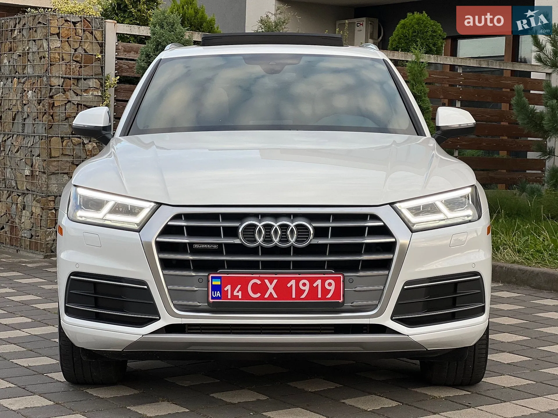 Audi Q5 2019 VIN WA1BNAFY4K2051239 фото оголошення 38 з 128