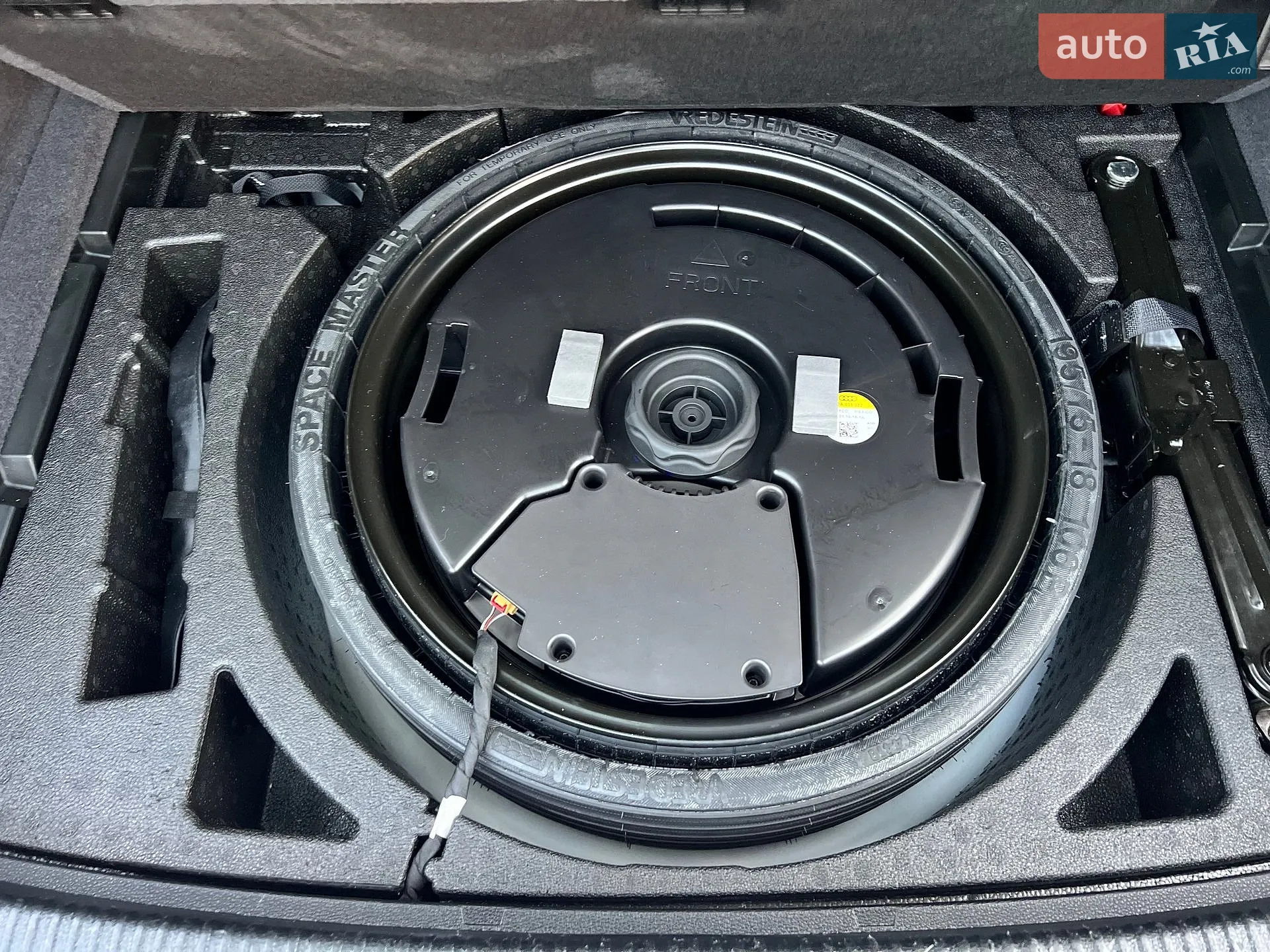 Audi Q5 2019 VIN WA1BNAFY4K2051239 фото оголошення 119 з 128