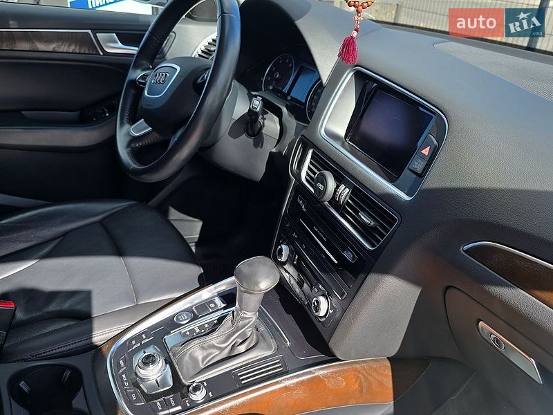 Внедорожник / Кроссовер Audi Q5 2017 в Киеве