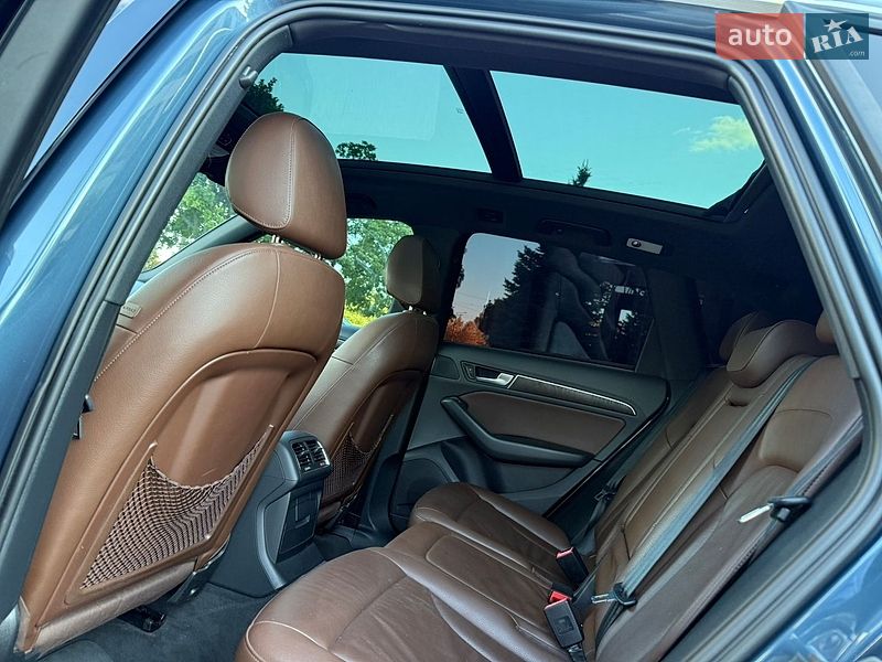 Внедорожник / Кроссовер Audi Q5 2015 в Днепре
