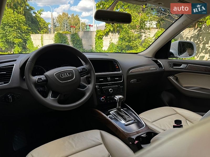 Внедорожник / Кроссовер Audi Q5 2013 в Ровно