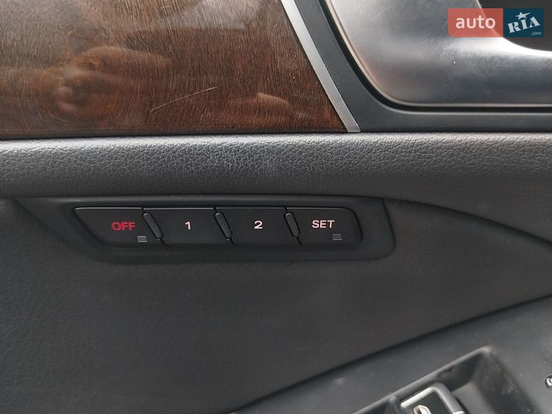 Позашляховик / Кросовер Audi Q5 2015 в Львові фото 32 Позашляховик / Кросовер Audi Q5 2015 в Львові