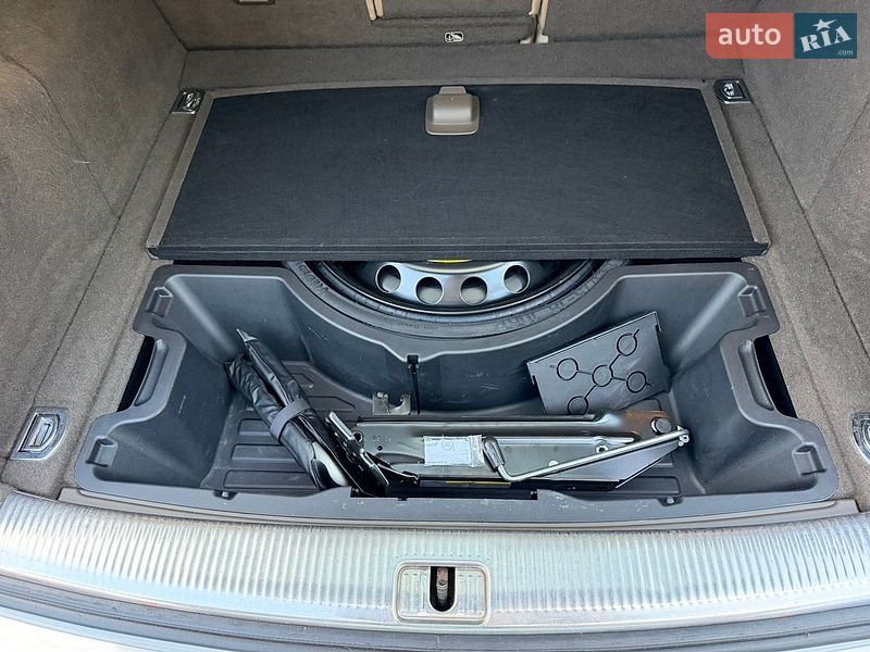 Внедорожник / Кроссовер Audi Q5 2016 в Киеве