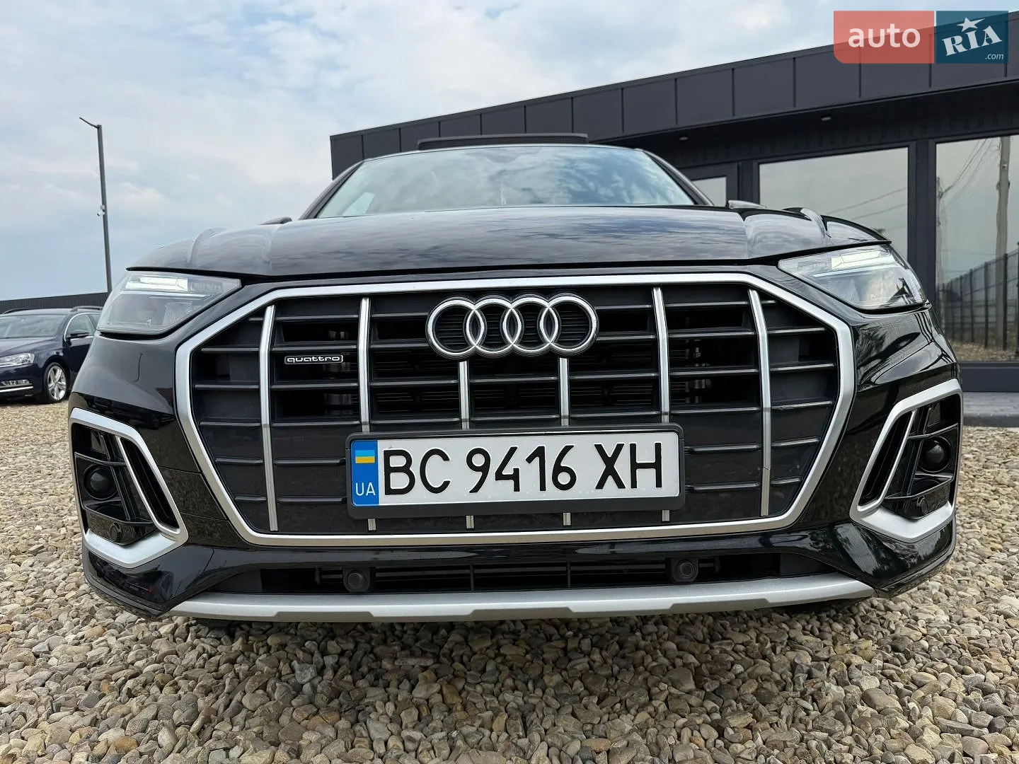 Audi Q5 2021 VIN WA1AAAFY7M2118488 фото оголошення 13 з 111