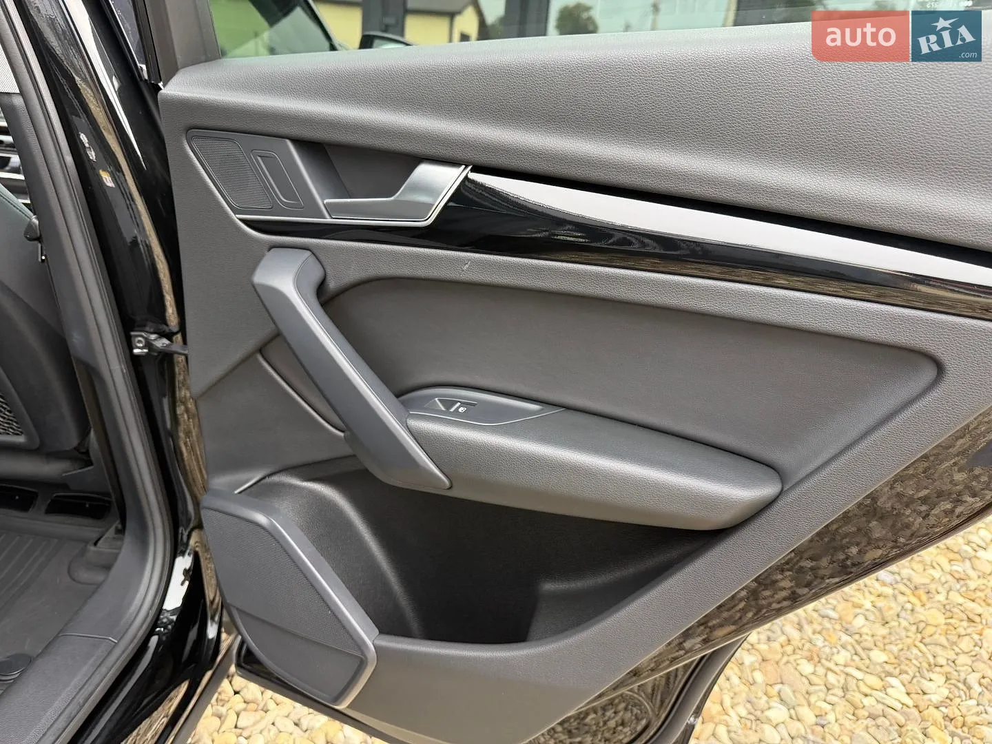 Audi Q5 2021 VIN WA1AAAFY7M2118488 фото оголошення 73 з 111
