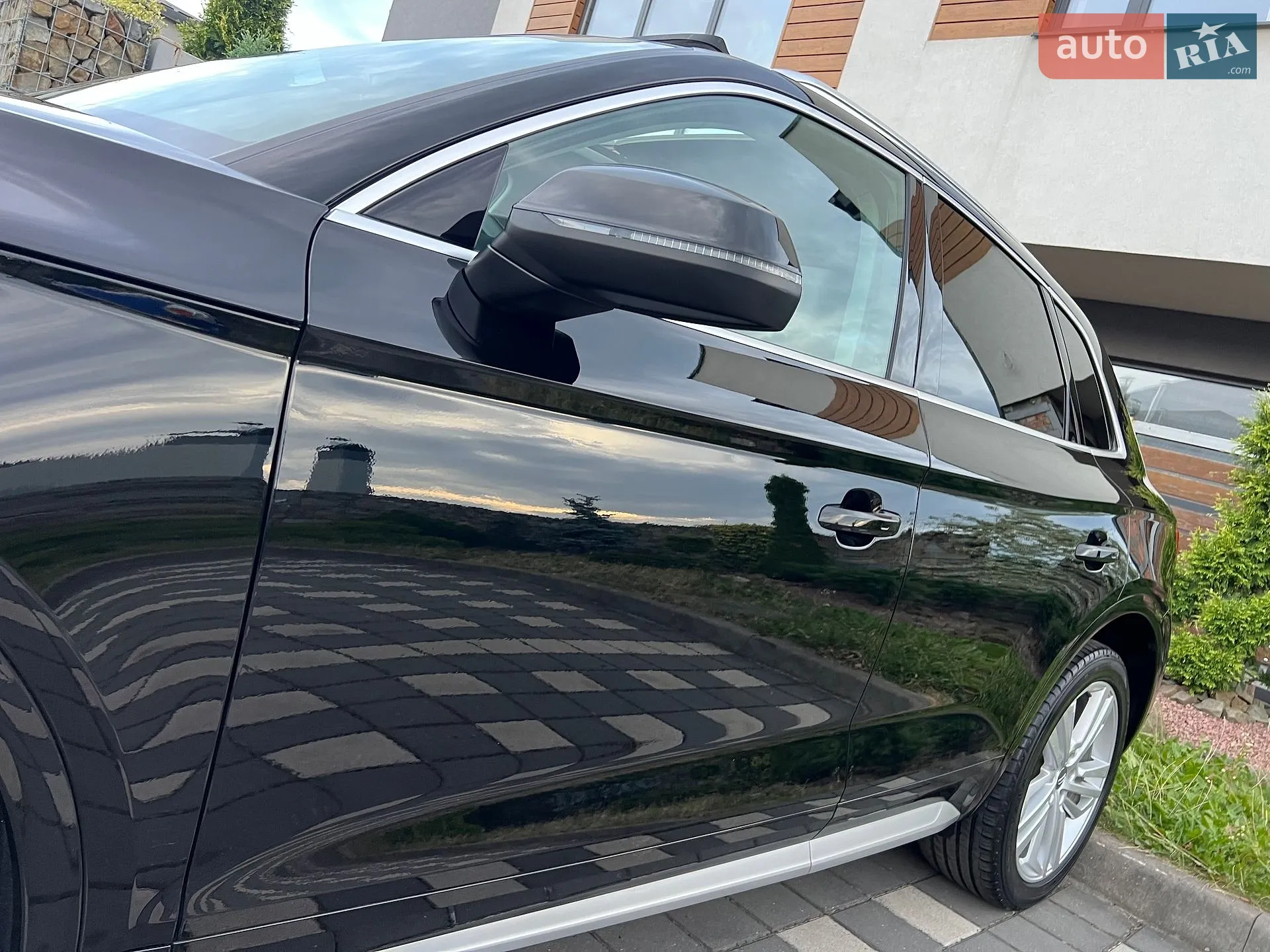 Audi Q5 2018 VIN WA1BNAFY2J2202710 фото оголошення 54 з 140