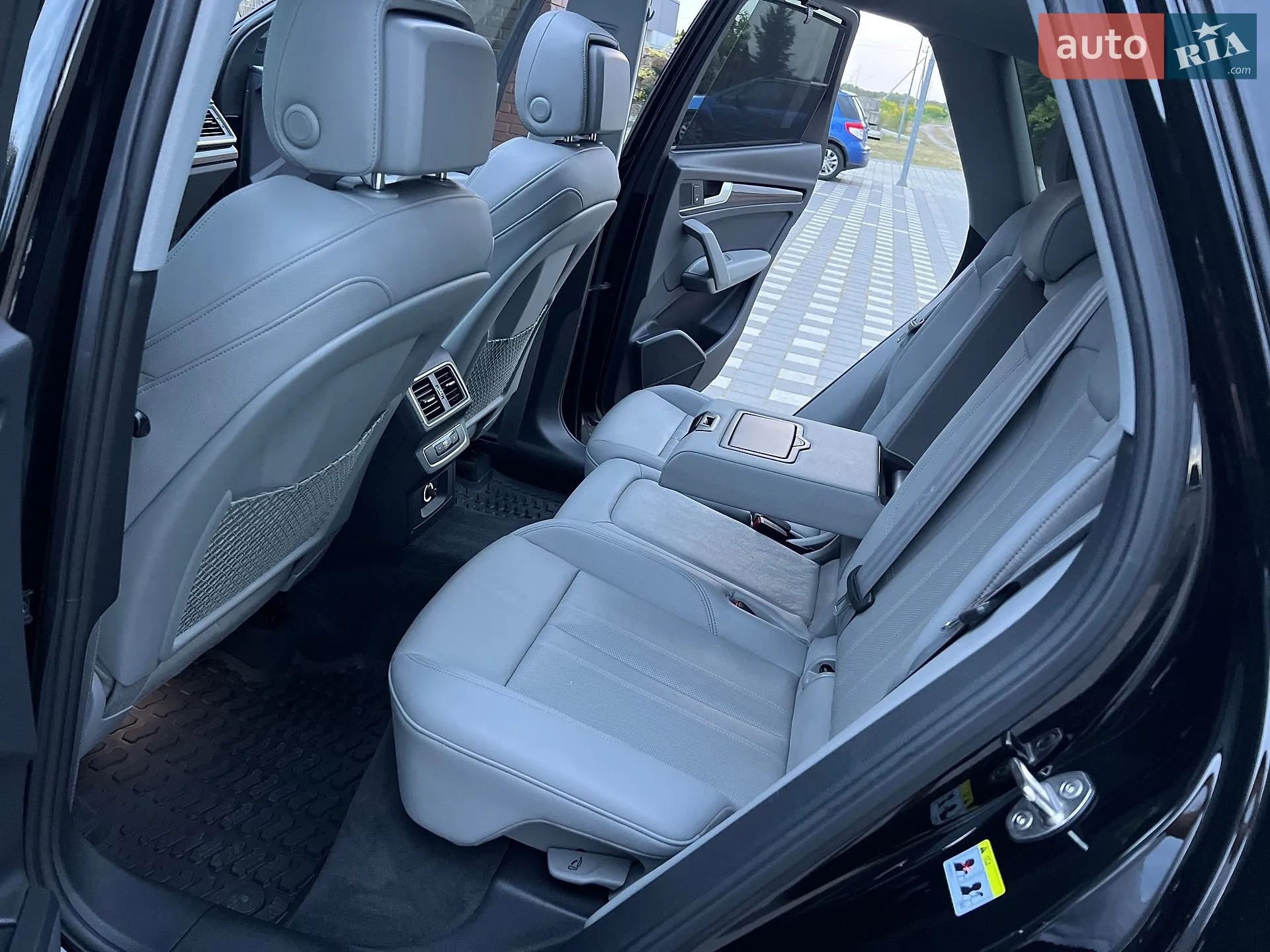 Audi Q5 2018 VIN WA1BNAFY2J2202710 фото оголошення 81 з 140