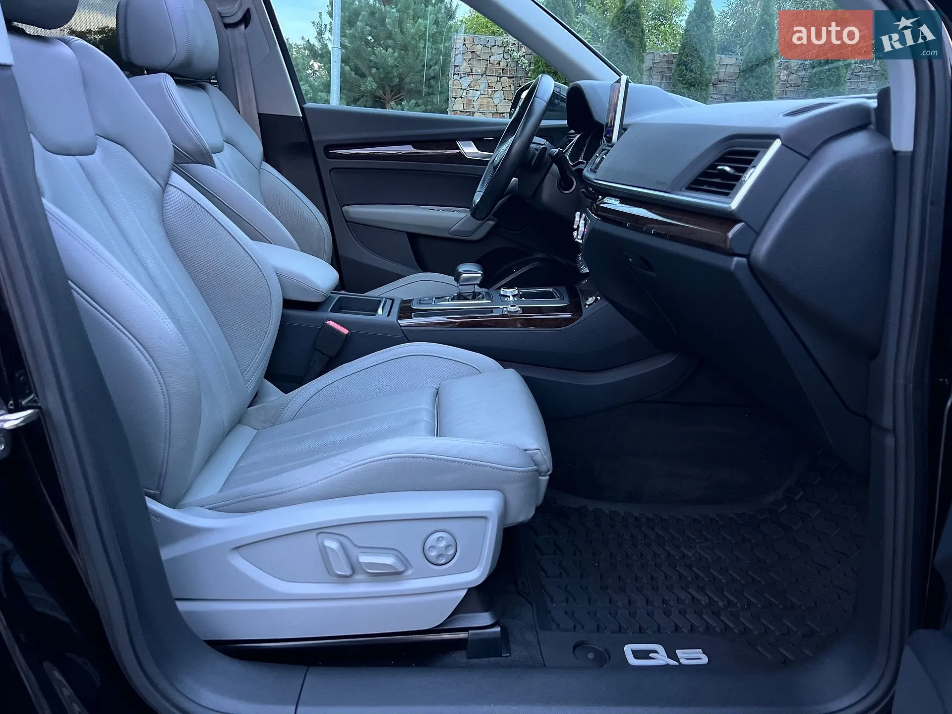 Audi Q5 2018 VIN WA1BNAFY2J2202710 фото оголошення 97 з 140