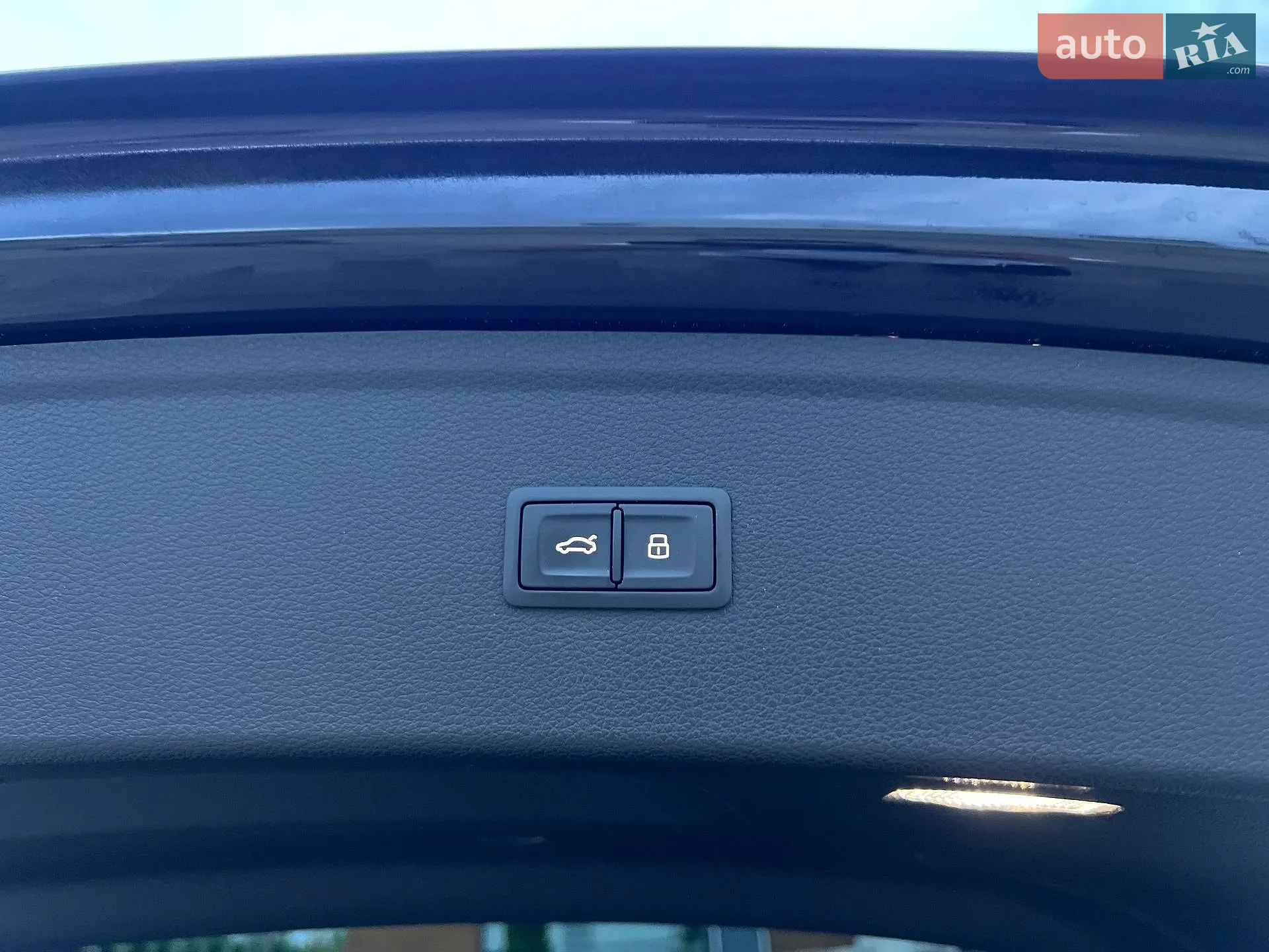 Audi Q5 2018 VIN WA1BNAFY2J2202710 фото оголошення 137 з 140