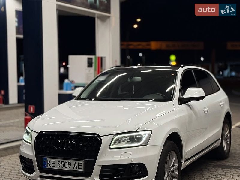 Внедорожник / Кроссовер Audi Q5 2013 в Львове