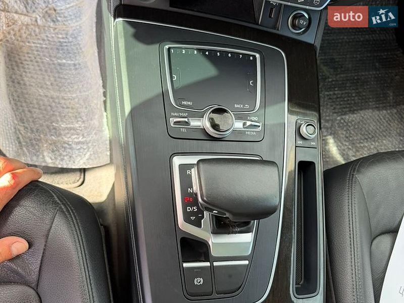 Внедорожник / Кроссовер Audi Q5 2018 в Тернополе