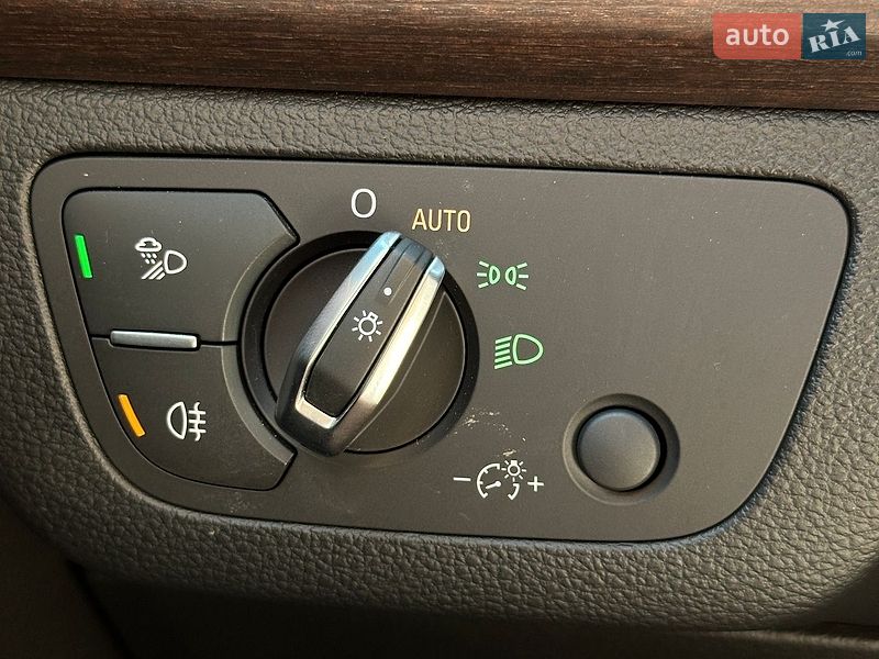 Внедорожник / Кроссовер Audi Q5 2023 в Белогородке