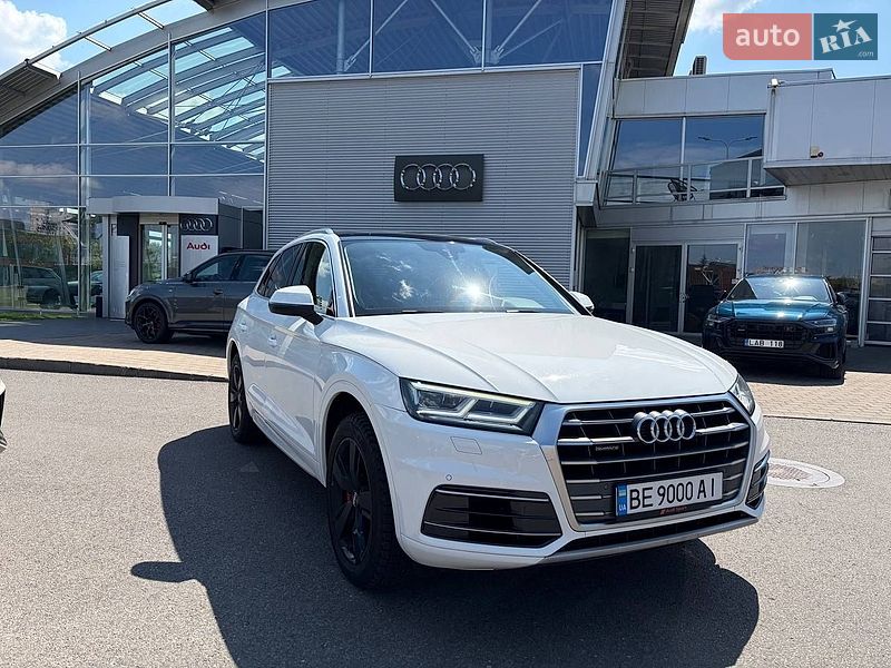 Внедорожник / Кроссовер Audi Q5 2017 в Николаеве