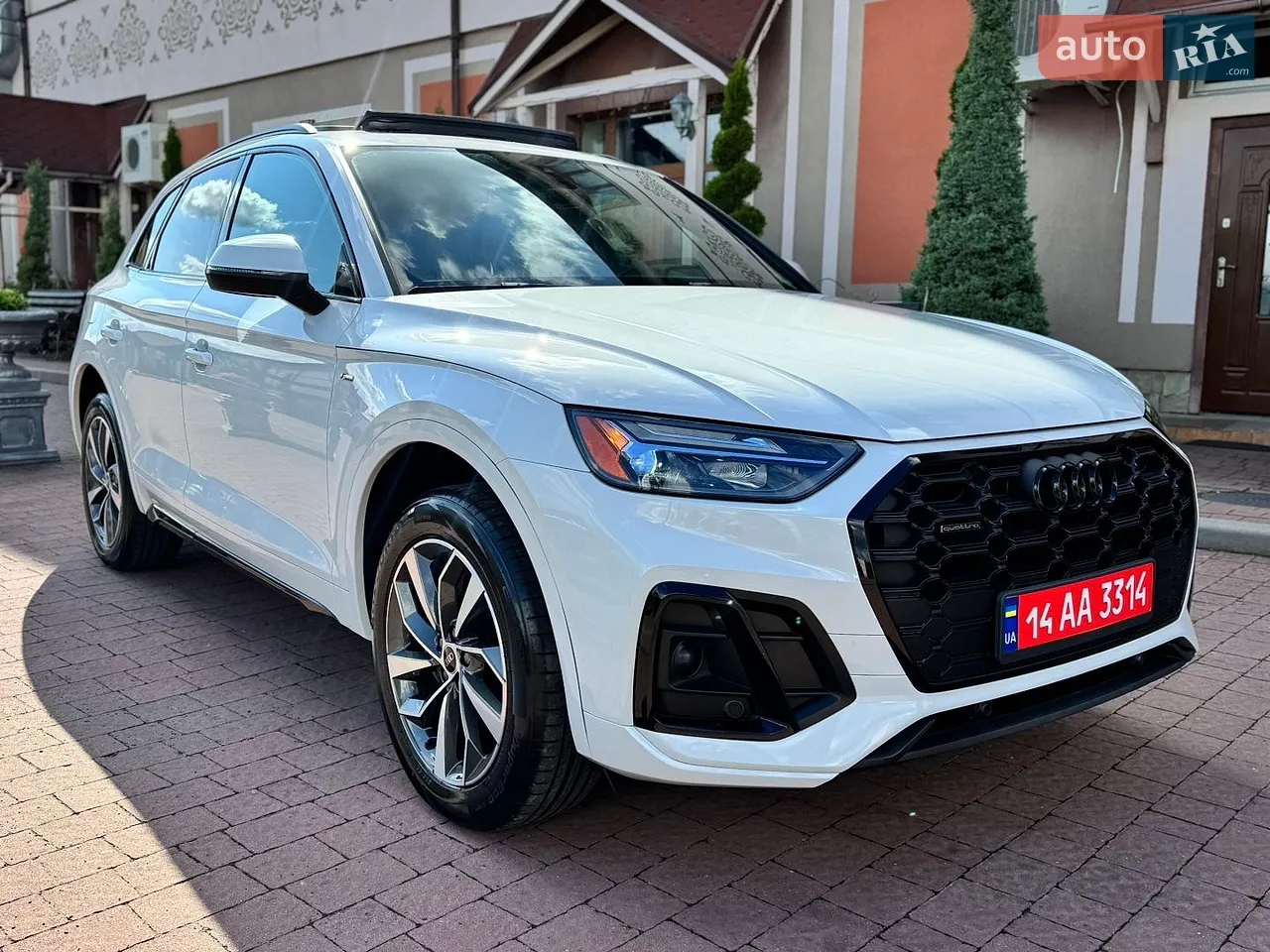2026 Tesla Model Y - мініатюра 70