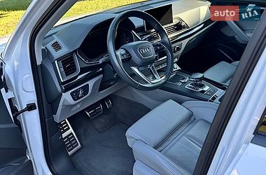 Позашляховик / Кросовер Audi Q5 2019 в Полтаві