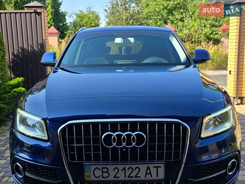 Внедорожник / Кроссовер Audi Q5 2015 в Петропавловской Борщаговке