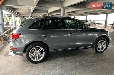 Внедорожник / Кроссовер Audi Q5 2016 в Трускавце