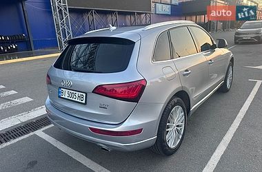 Позашляховик / Кросовер Audi Q5 2016 в Полтаві
