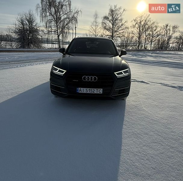 Позашляховик / Кросовер Audi Q5 2019 в Богуславі