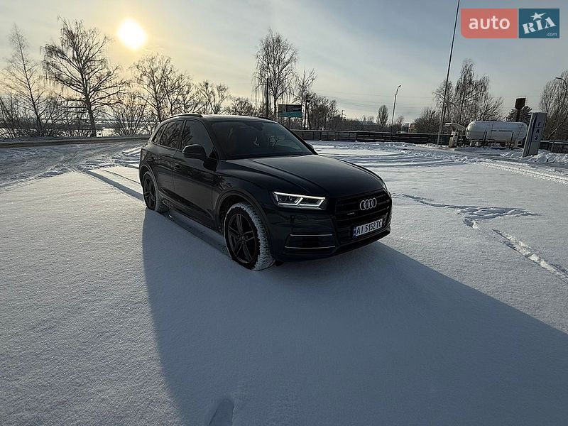 Позашляховик / Кросовер Audi Q5 2019 в Богуславі