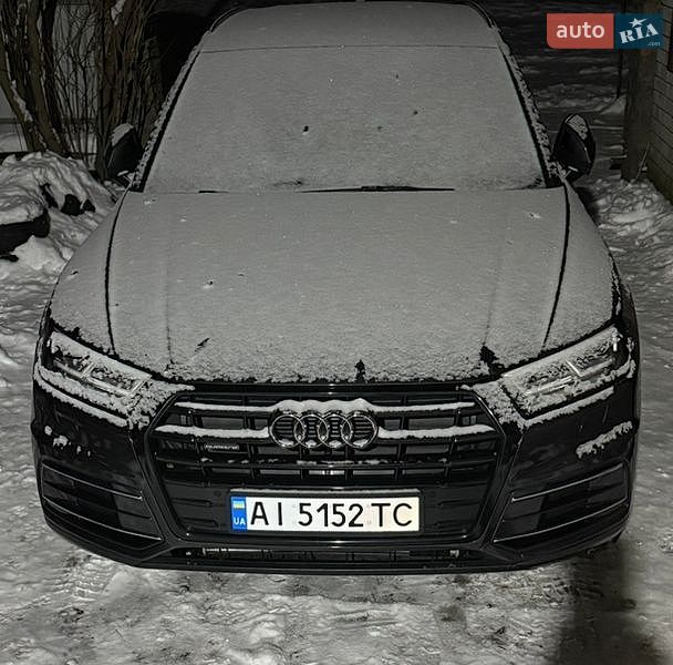 Позашляховик / Кросовер Audi Q5 2019 в Богуславі