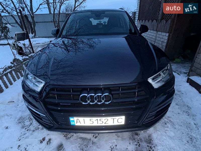 Позашляховик / Кросовер Audi Q5 2019 в Богуславі