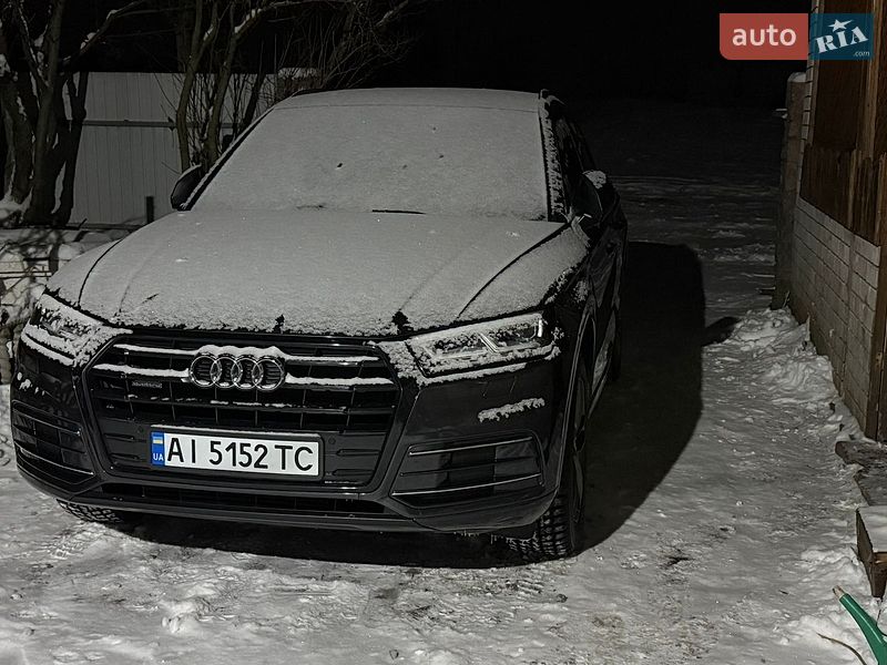 Позашляховик / Кросовер Audi Q5 2019 в Богуславі