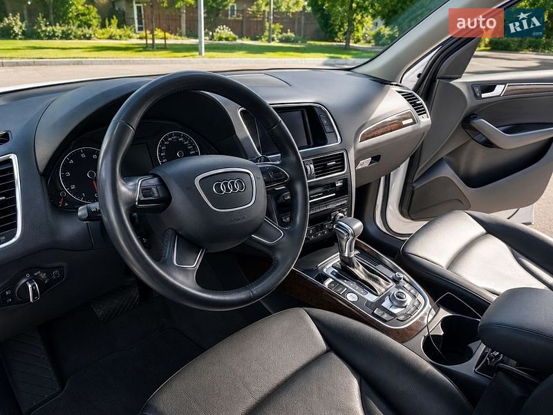 Внедорожник / Кроссовер Audi Q5 2013 в Запорожье