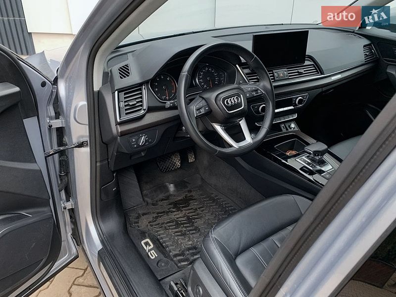 Позашляховик / Кросовер Audi Q5 2022 в Хмельницькому