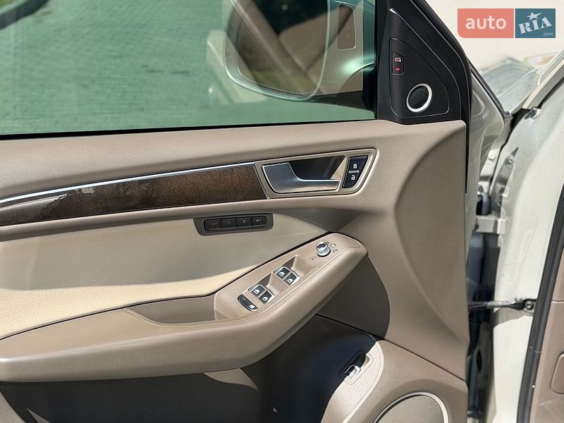 Позашляховик / Кросовер Audi Q5 2013 в Тернополі